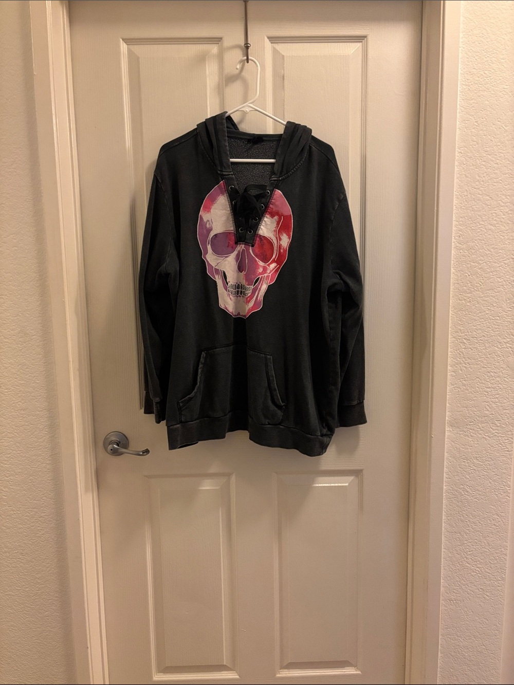 torrid Black Hooded Sweatshirt with Pink & Purple Skull Graphic